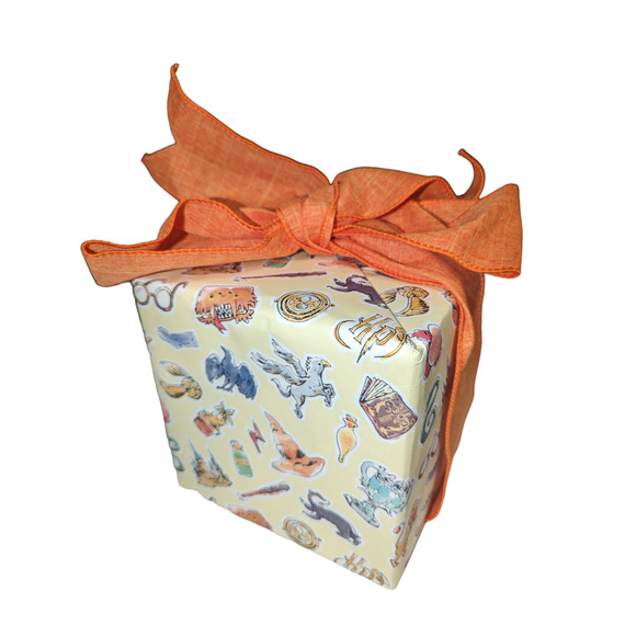 Harry Potter Hogwarts Mug - Gift Wrapped! - Picture 5 of 5